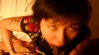 Seksi sarışın pürüzsüz bir kedi verdi türk kadın pornosu