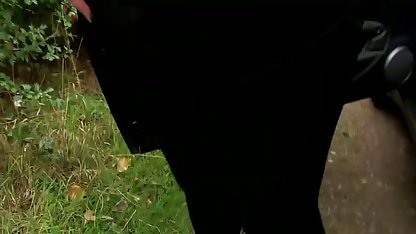 Kalabalık bir hatun becerdin ve sırayla becerdin onu kedi türkpornoifşa cumming aldı