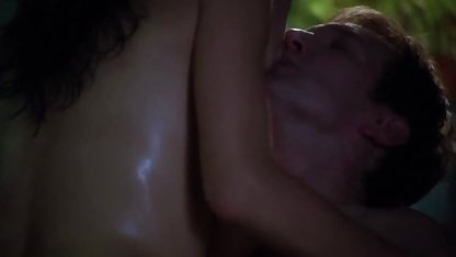 Şişman kadın cinsel türk kadın pornosu şahinle iyi vakit geçirdi