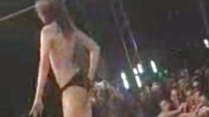 Genç güzellik porn türk liseli ağzına bir horoz aldı ve bir adamla becerdin