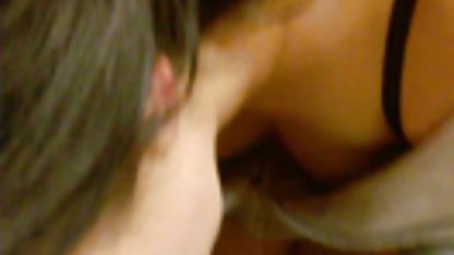 Arsız bir adam vkporn türk iddialı bir şekilde kendi kıçına bir dick ekleyerek iki kız arkadaşım sikikleri