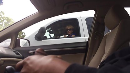 Oğlan şehvetli bir milf türk ifşa porm amcık berbat ediyor