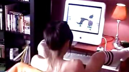 İki turist konuşmalı türk porn striptiz bir Rus piliç yaktı