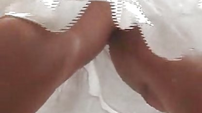 Kamerada dönen türbanlı ifşa porn güzel kızıl saçlı kız