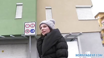Srakotan'da tutkulu bir piliç turksikisporno vardı