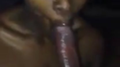 Kız arkadaşlar yapay türk türbanlı porn bir dick emme alır