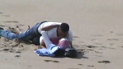 Kel maço evde seksi bir esmer becerdin porn sex türk
