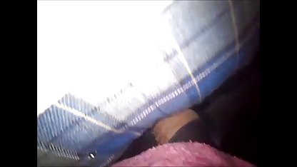 Adam amatör liseli porn kameraya nasıl oral seks yaptığını filme aldı